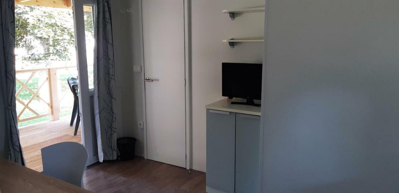 Mobile Homes And Apartment - Terme Catez Catez ob Savi Kültér fotó